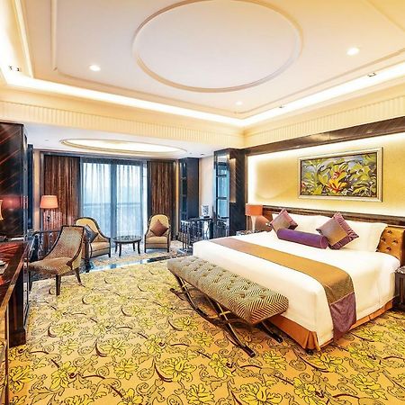 Howard Johnson Agile Plaza Chengdu Eksteriør billede