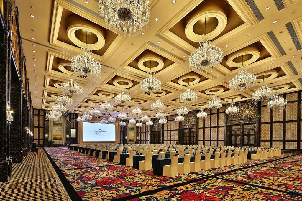 Howard Johnson Agile Plaza Chengdu Eksteriør billede