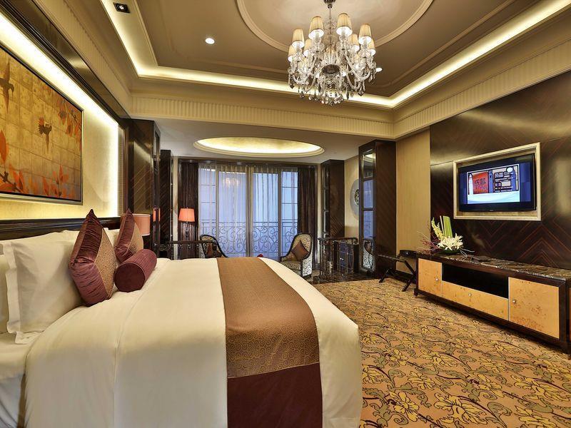 Howard Johnson Agile Plaza Chengdu Eksteriør billede