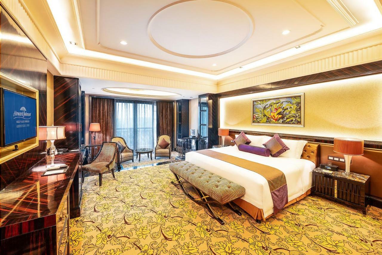 Howard Johnson Agile Plaza Chengdu Eksteriør billede