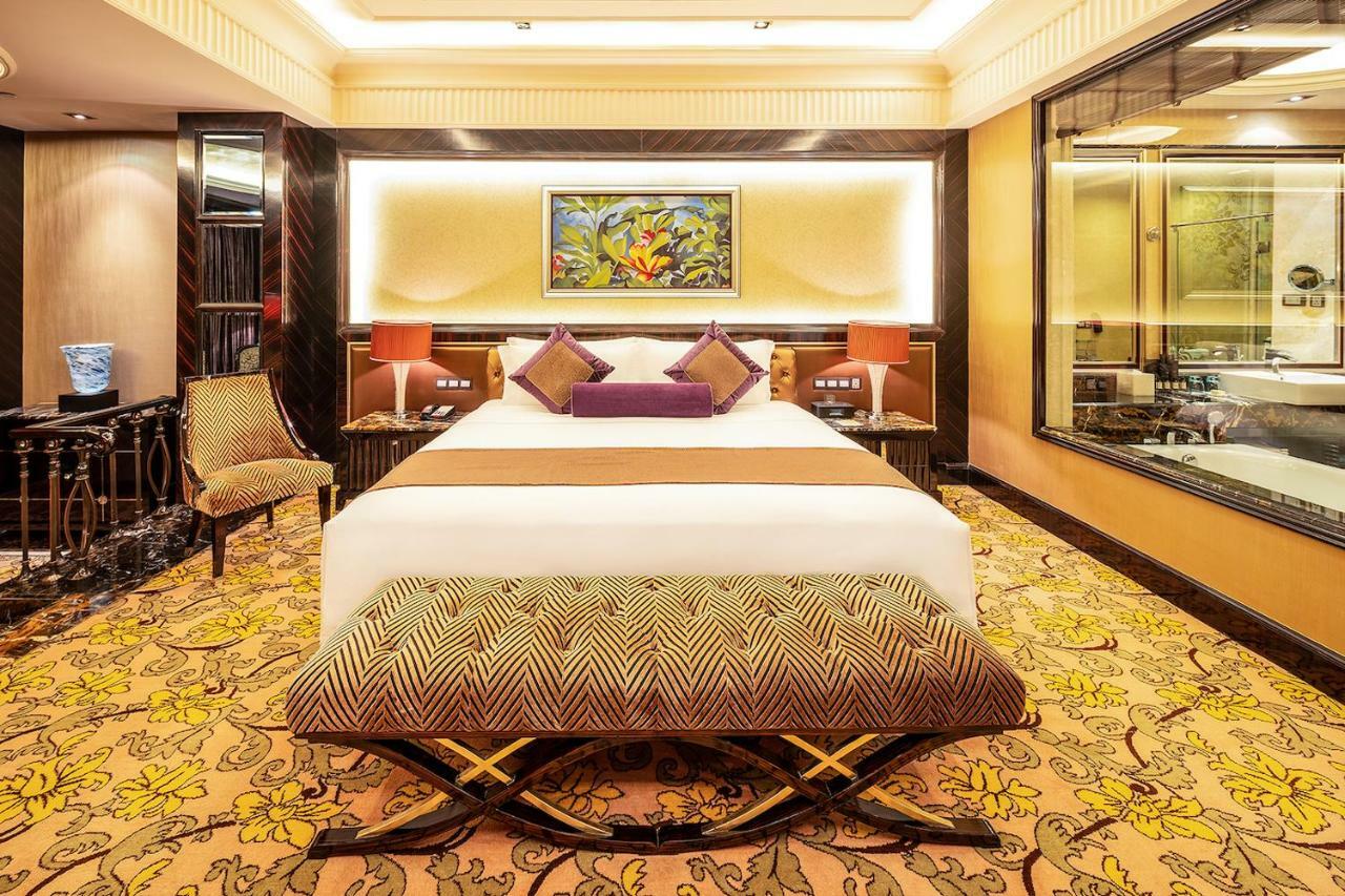 Howard Johnson Agile Plaza Chengdu Eksteriør billede